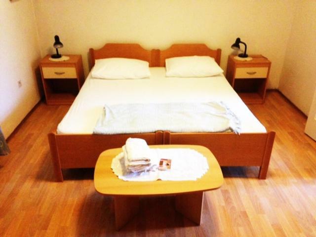 Apartman Gracin Примоштен Экстерьер фото