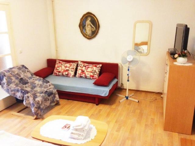 Apartman Gracin Примоштен Экстерьер фото